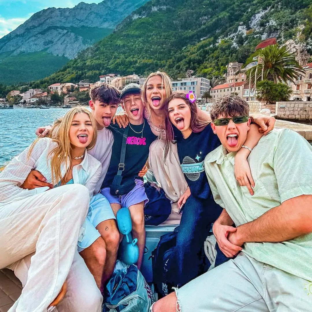 WIELKA MAJÓWKA TEENZ