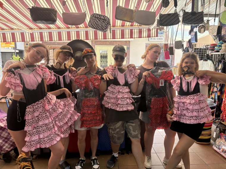 Obóz HISZPANIA - Lloret de Mar (Hotel SAMBA 3*) - obóz młodzieżowy (samolot) – zdjęcie 24