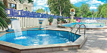 Obóz WŁOCHY - Cattolica (Hotel SENIOR 3*) - obóz młodzieżowy (autokar) – miniaturka 3